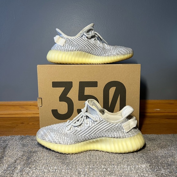 Yeezy Boost 350 V2 Static (Non-Reflective) - Picture 3 of 6